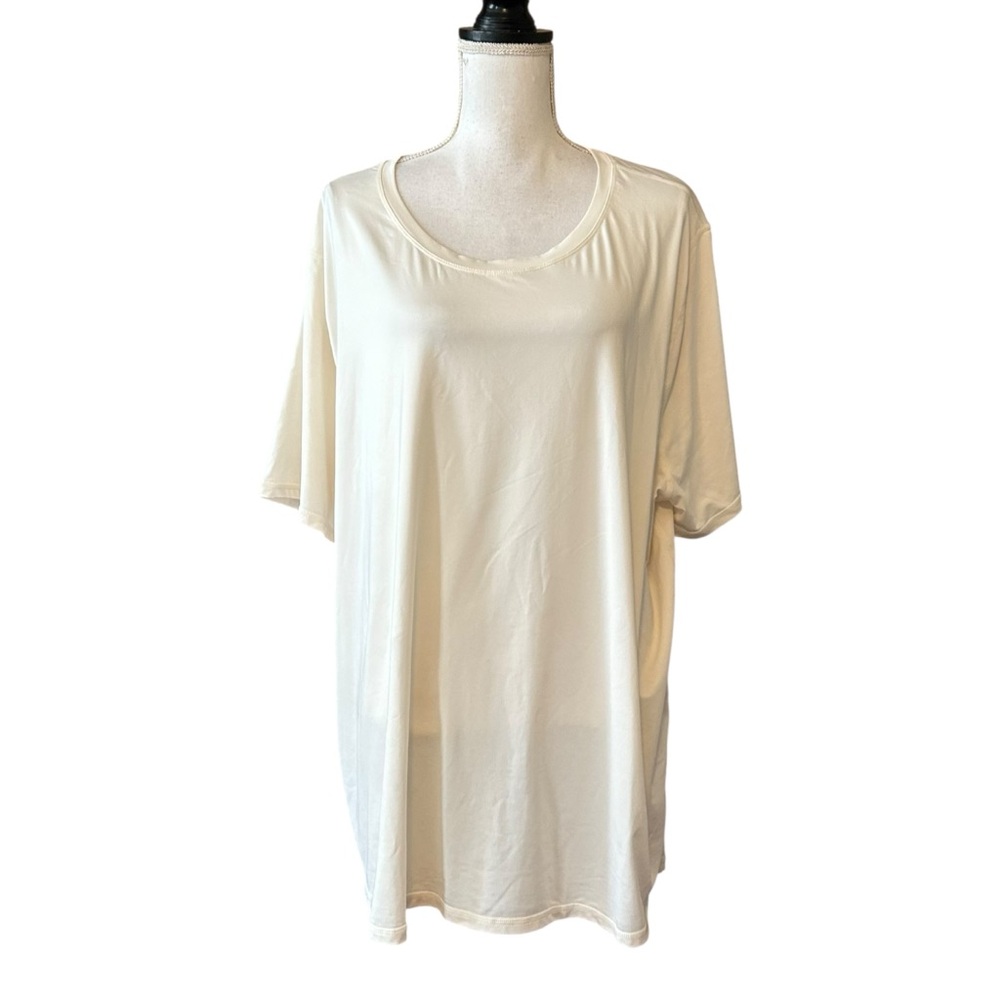 Fabletics Scoop Neck‎ Seamless Stretch Knit Short Sleeve Tee SZ 4X in Cream